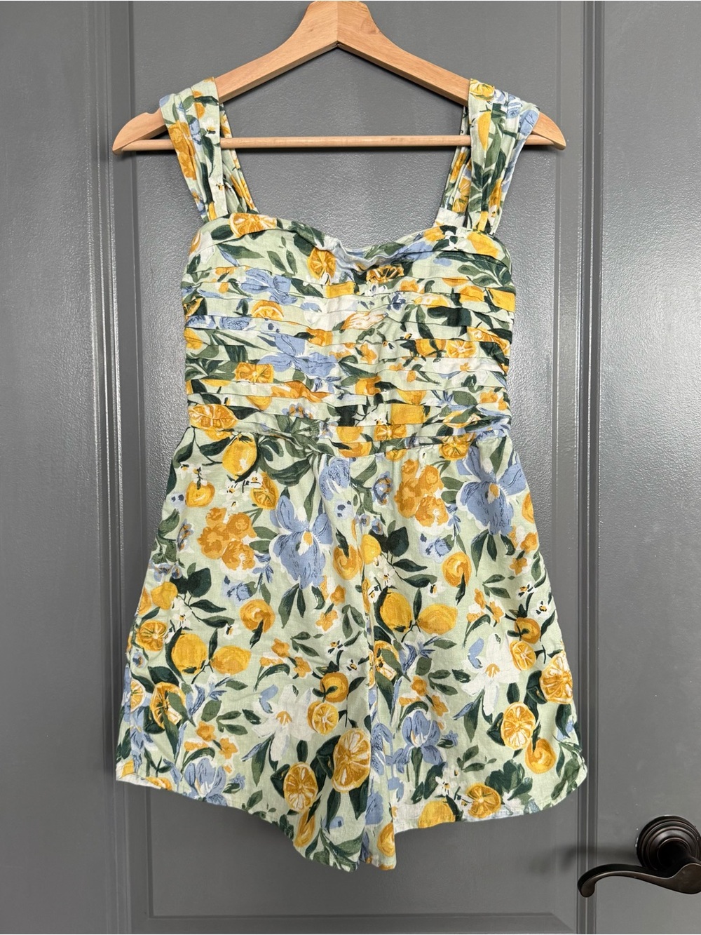 Abercrombie & Fitch Yellow Green Blue Floral Citrus Lemon Printed Romper Size XS